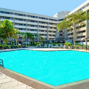 Hotel Doubletree By Hilton Rocky Point Waterfront ***