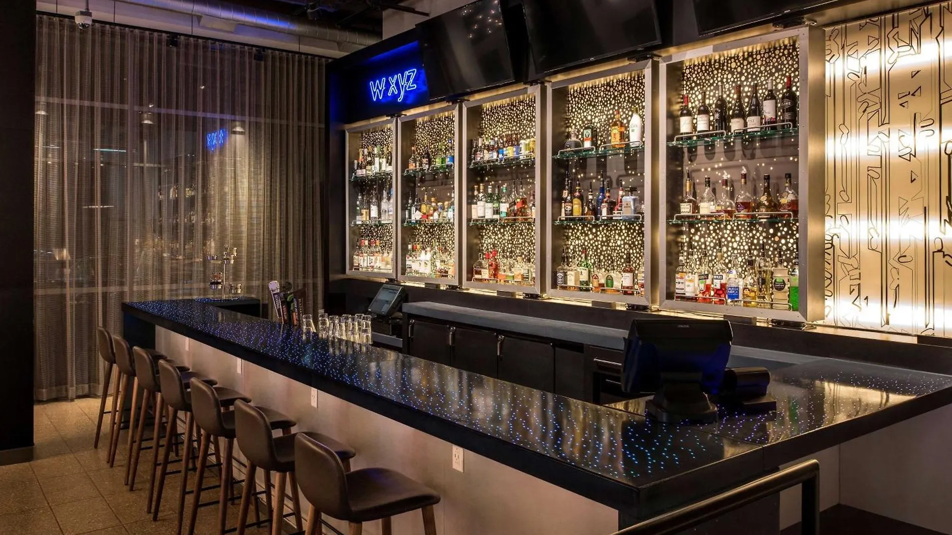 Aloft Charlotte Ballantyne Hotel