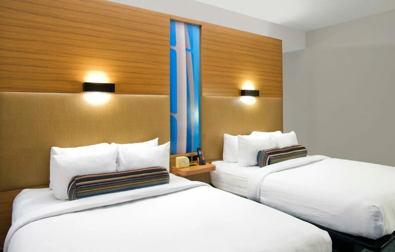 Aloft Charlotte Ballantyne Hotel