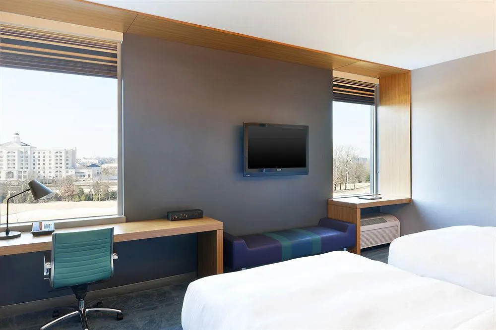 Aloft Charlotte Ballantyne Hotel